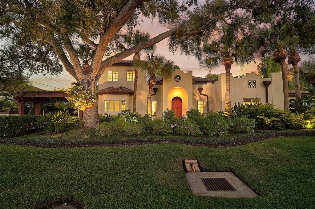 Backyard, Exterior, Facade, Spanish Mediterranean