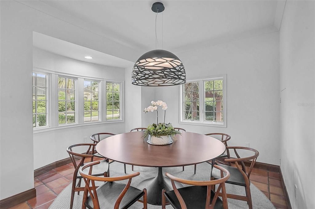 Dining room, Interior, Pendant Lights, Recessed Lighting