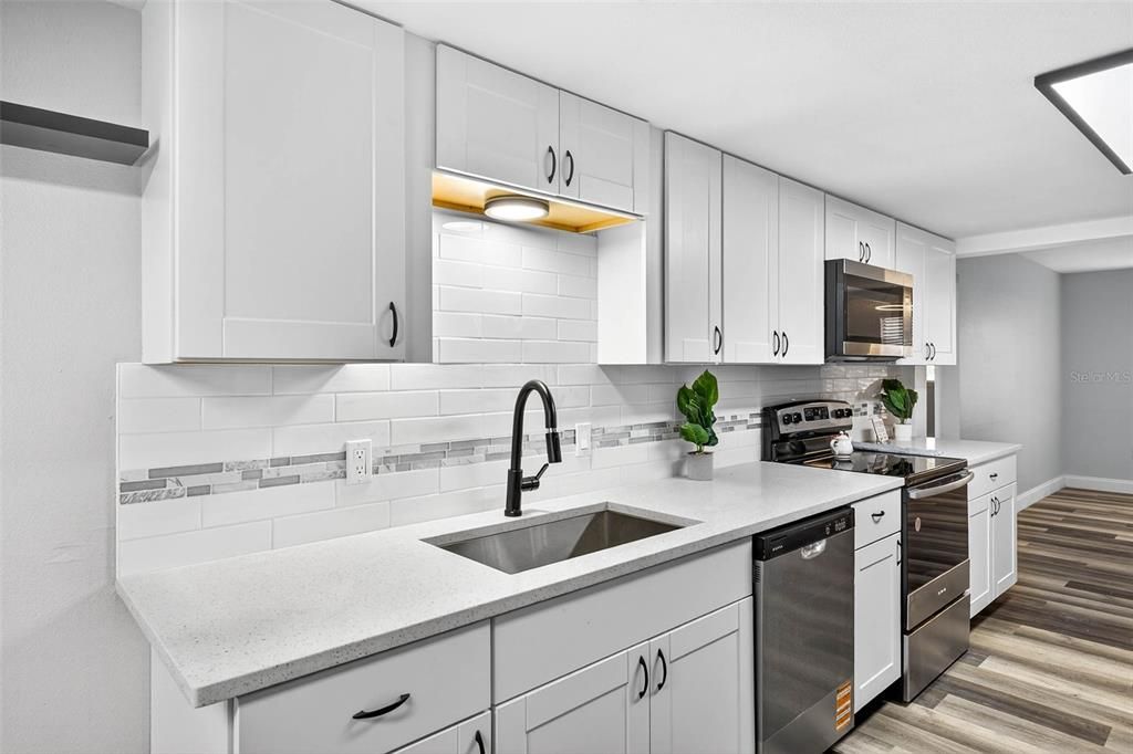 Interior, Kitchen, Stainless Steel Appliances, Wood Texture Flooring