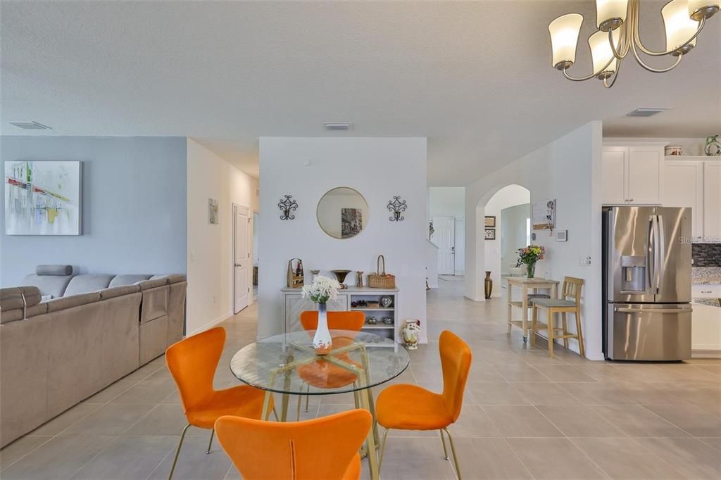 Dining room, Interior, Kitchen, Stainless Steel Appliances