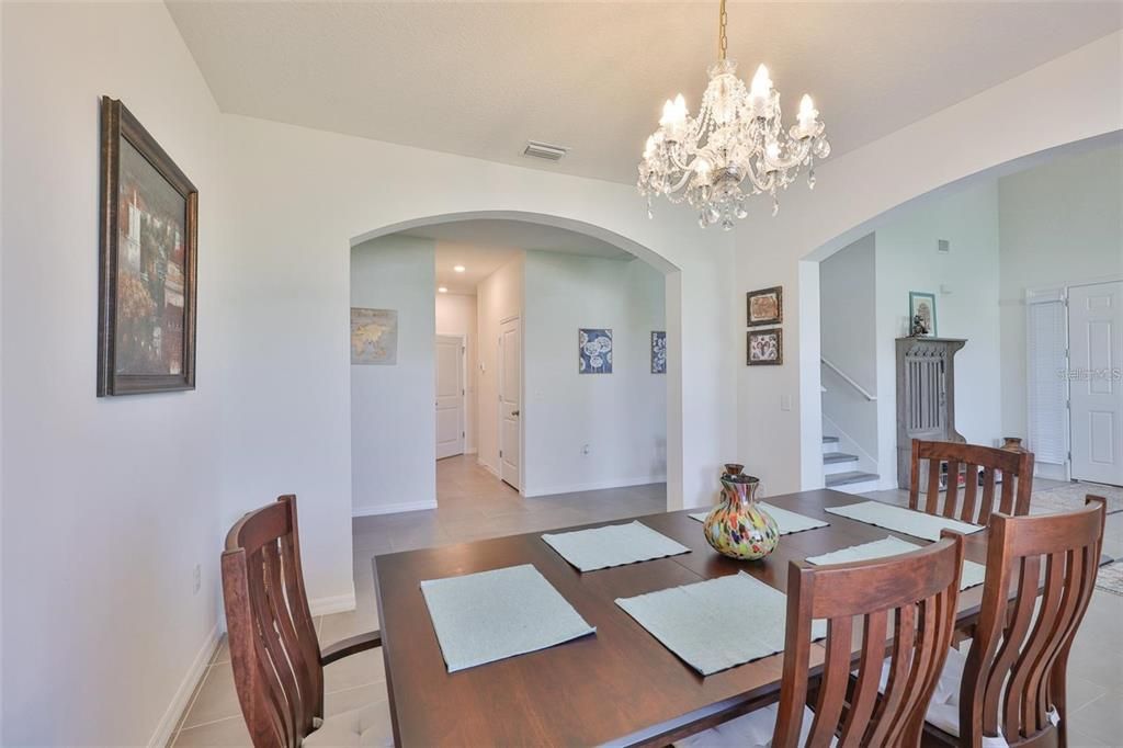 Chandelier, Dining room, Interior, Recessed Lighting