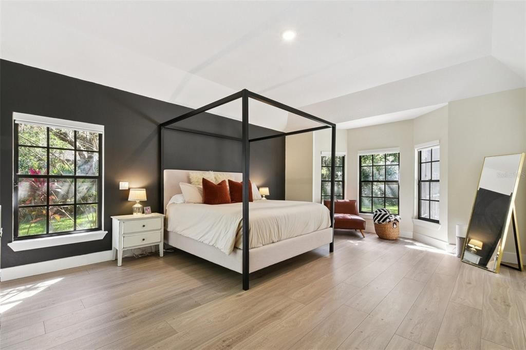 Bedroom, Fireplace, Interior, Recessed Lighting, Wood Texture Flooring