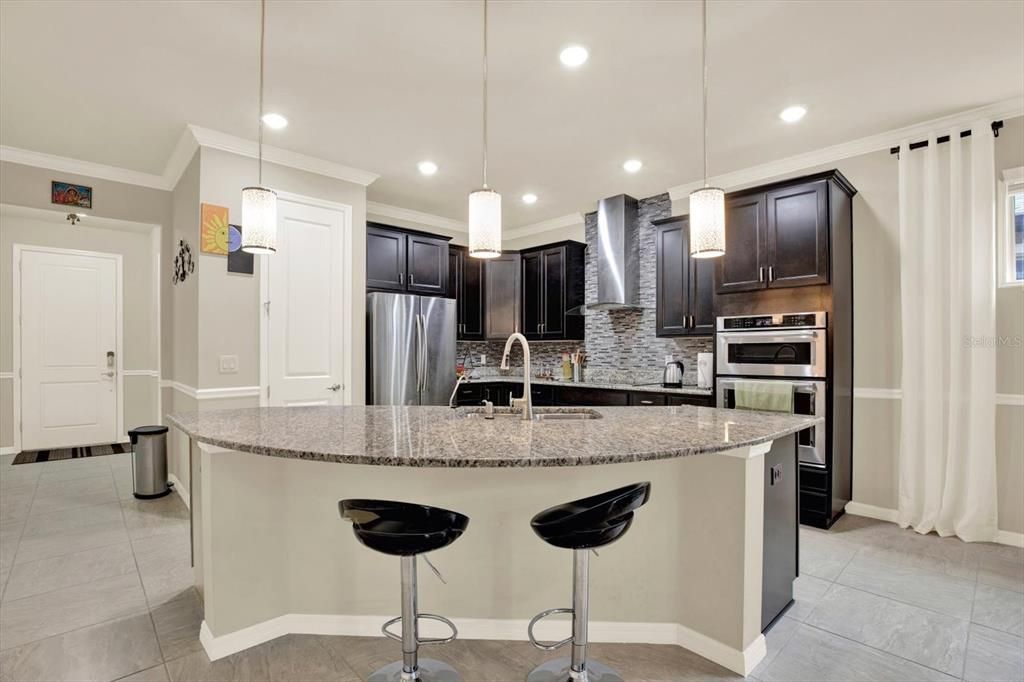 Interior, Kitchen, Pendant Lights, Recessed Lighting, Stainless Steel Appliances