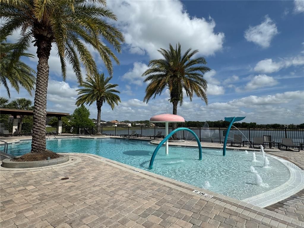 Exterior, Playground, Pool