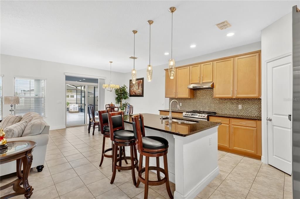 Dining room, Interior, Kitchen, Pendant Lights, Recessed Lighting, Stainless Steel Appliances