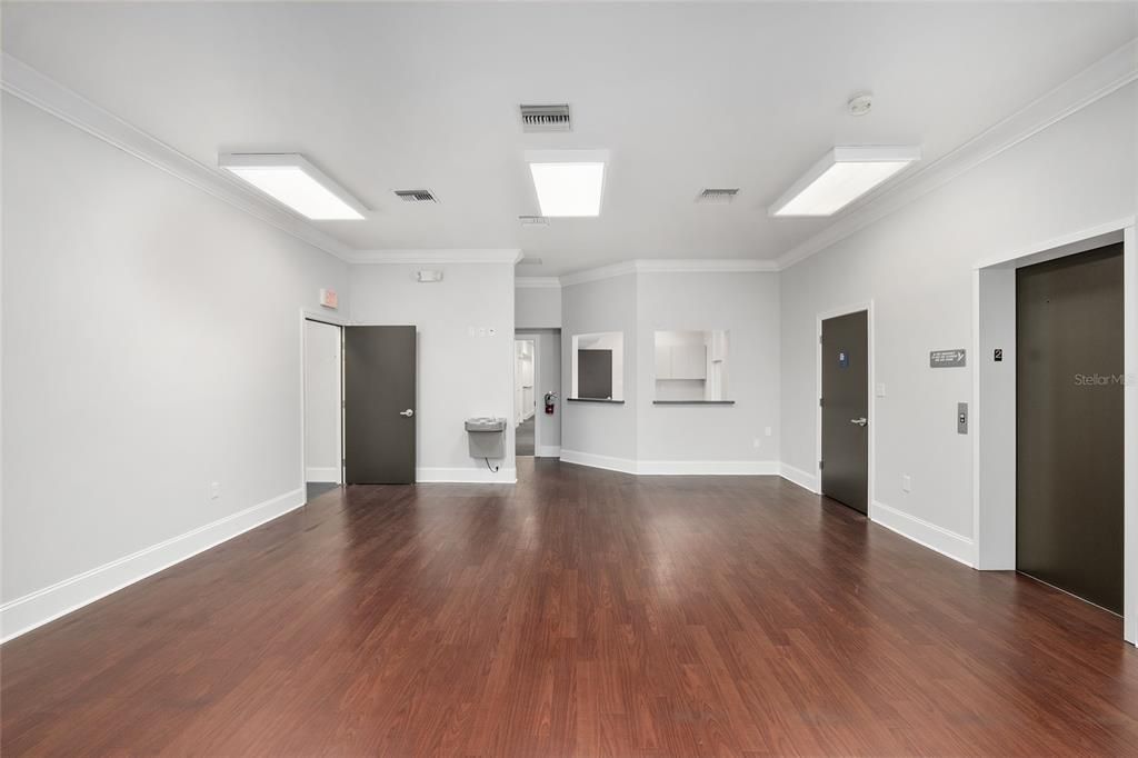 Elevator, Empty room, Interior, Wood Texture Flooring