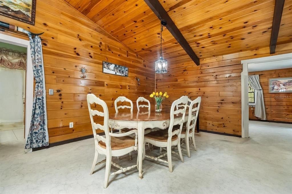 Dining room, Interior, Pendant Lights, Wooden Beams, Wooden Ceilings, Wooden Walls