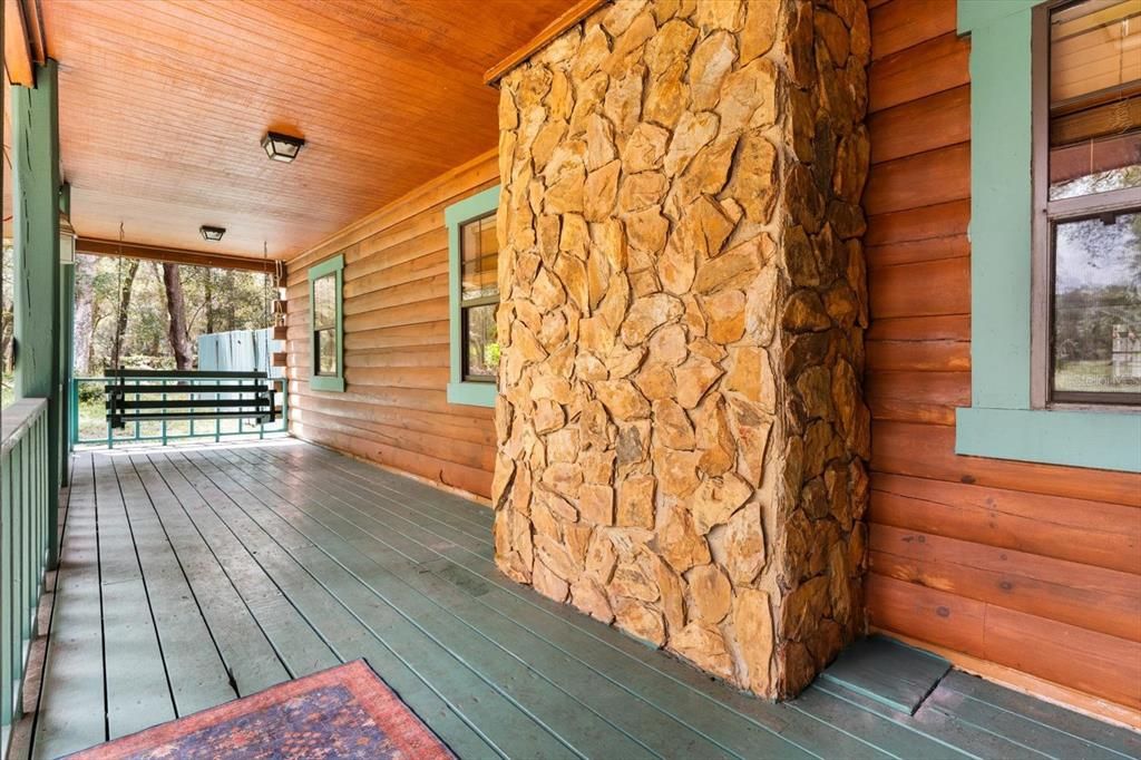 Exterior, Wooden Walls