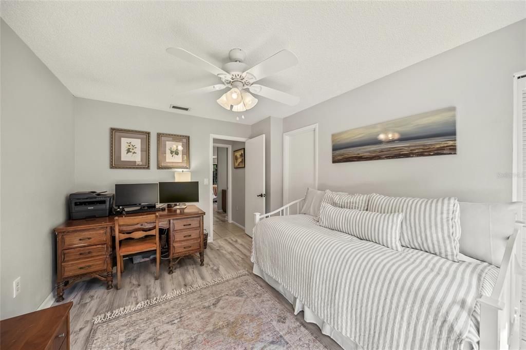 Bedroom, Home Office, Interior, Wood Texture Flooring