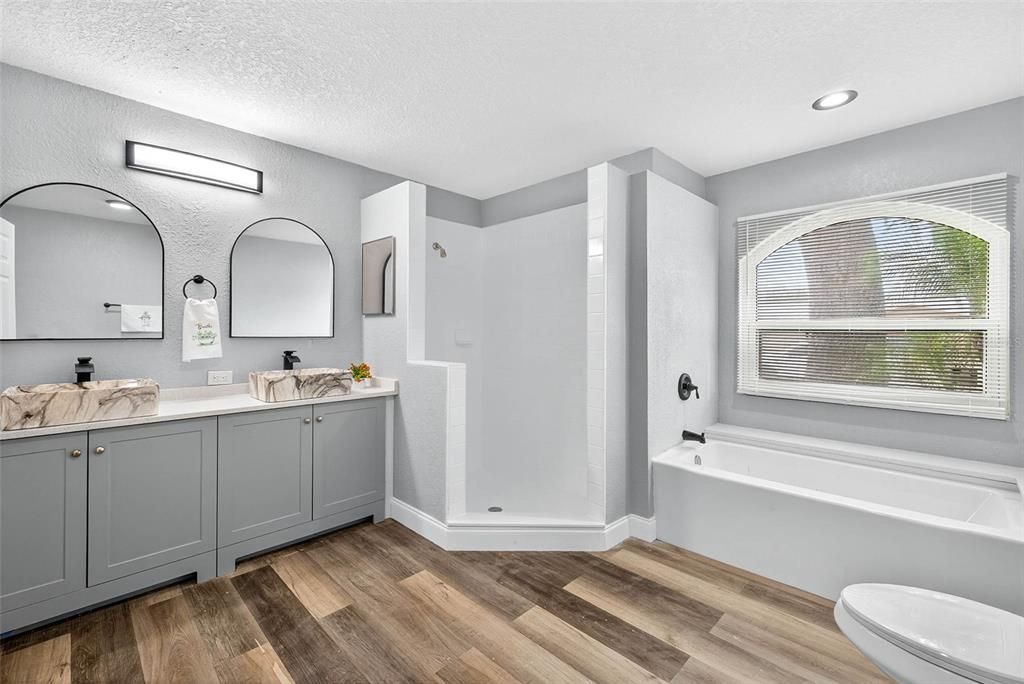 Bathroom, Interior, Recessed Lighting, Wood Texture Flooring