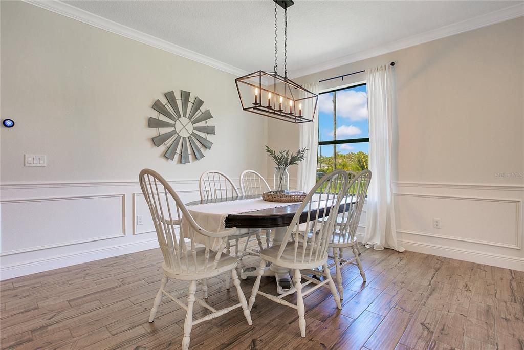 Chandelier, Dining room, Interior, Pendant Lights, Wood Texture Flooring