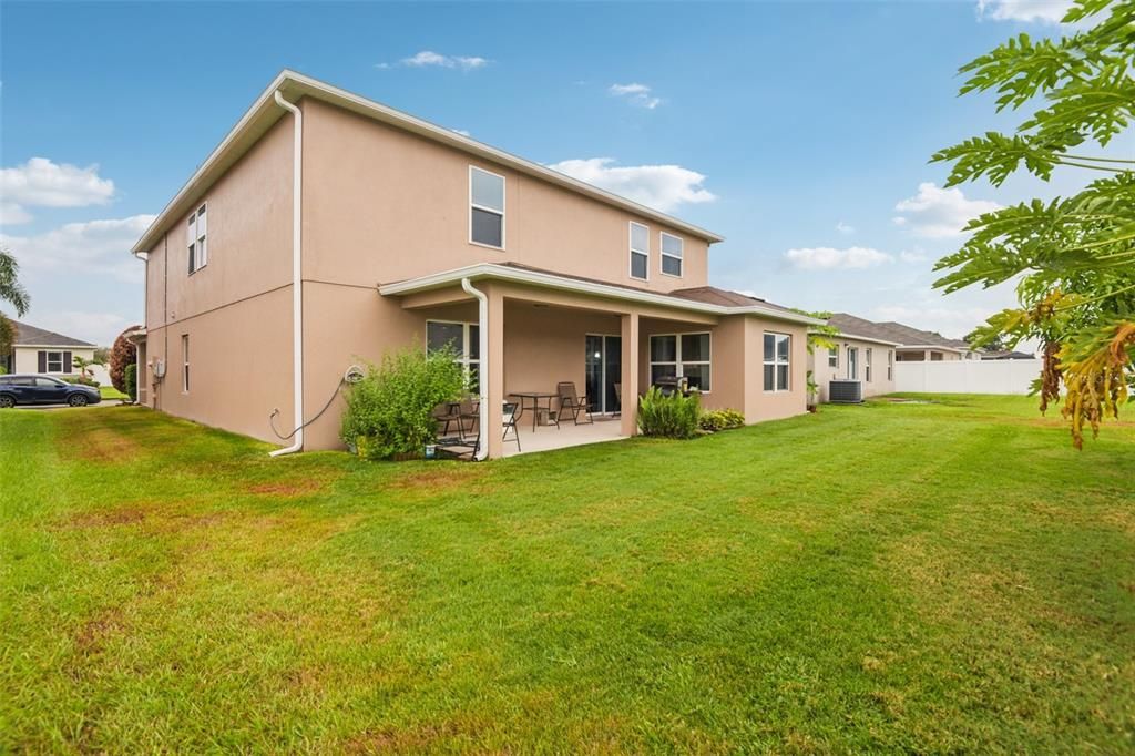 Backyard, Exterior
