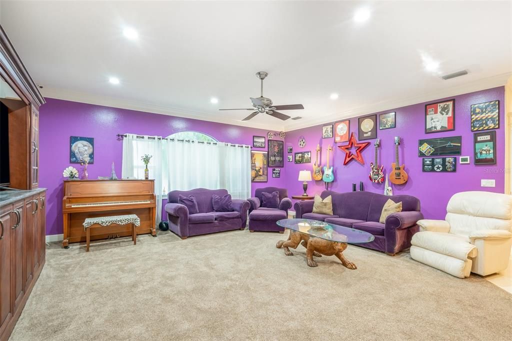 Interior, Living room, Piano, Recessed Lighting