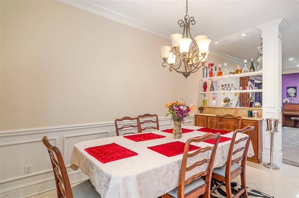 Chandelier, Dining room, Interior, Recessed Lighting