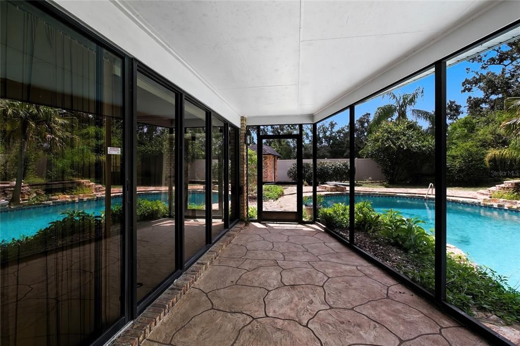 Interior, Pool, Sun Room