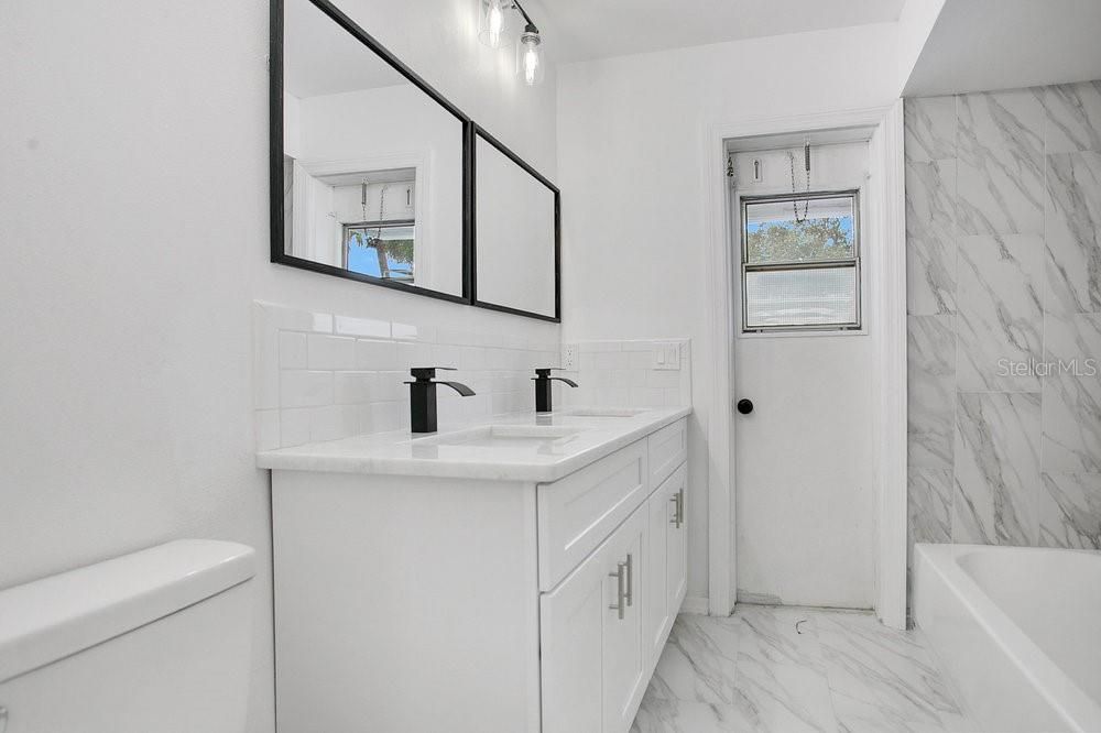 Bathroom, Interior, Marble, Marble Walls