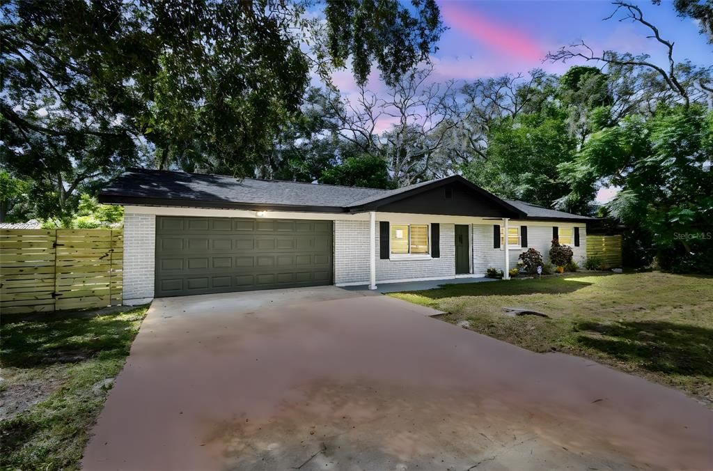 Attached, Backyard, Exterior, Facade, Brick Facade, Ranch