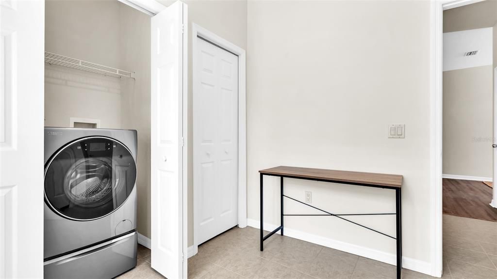 Interior, Utility Closets, Washer