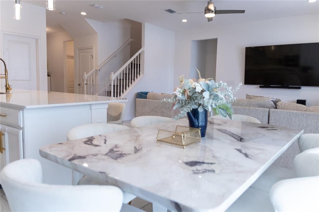 Dining room, Interior, Living room, Recessed Lighting