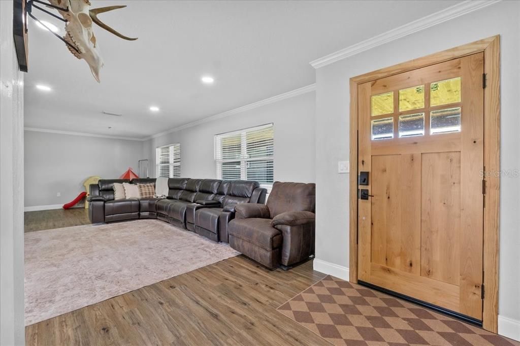 Interior, Living room, Recessed Lighting, Wood Texture Flooring