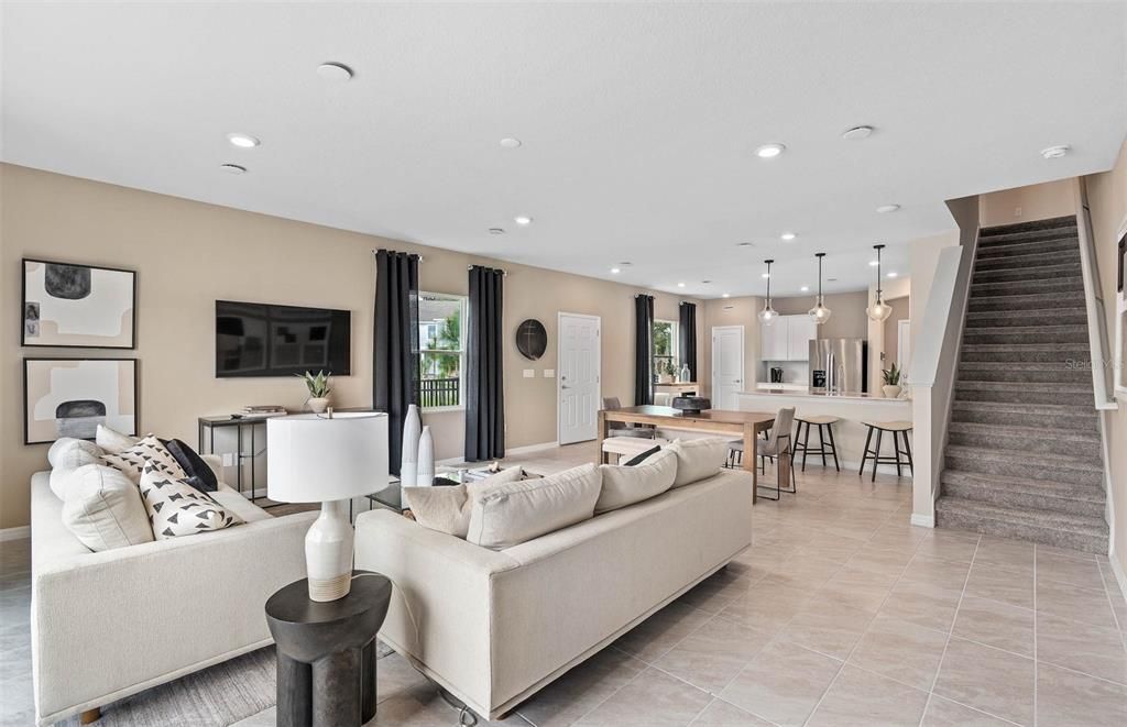 Dining room, Interior, Kitchen, Living room, Pendant Lights, Recessed Lighting, Stainless Steel Appliances