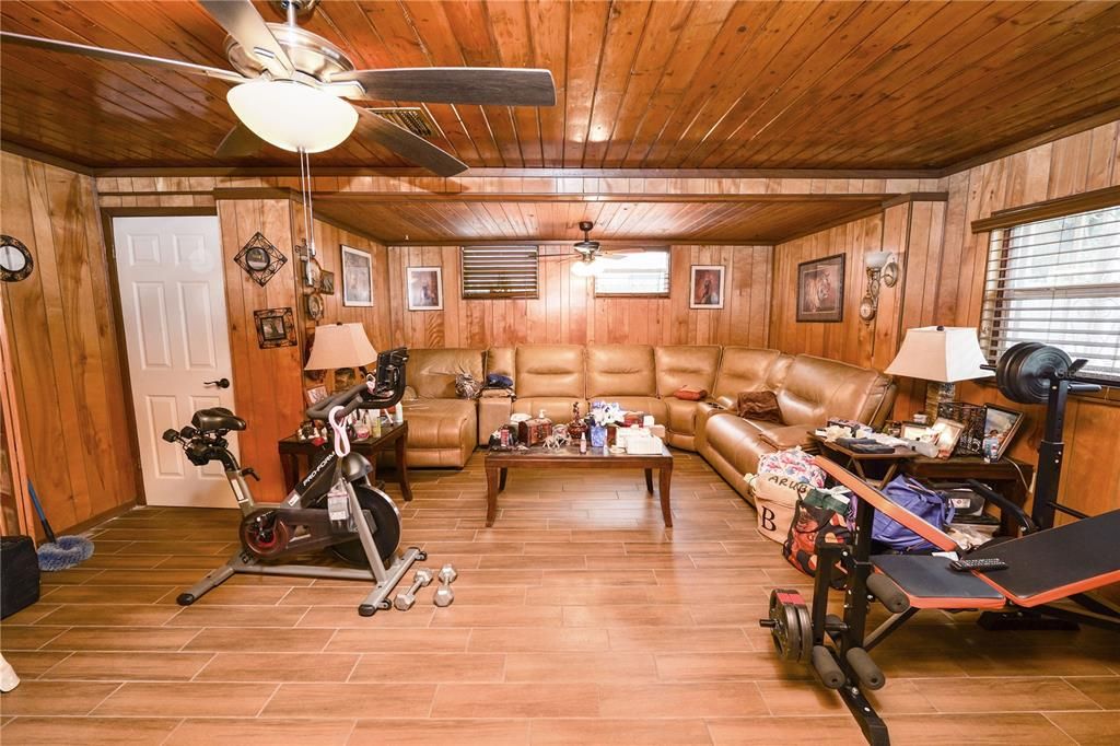 Fitness Equipment, Interior, Living room, Wooden Ceilings, Wood Texture Flooring, Wooden Walls