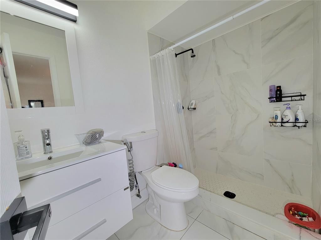 Bathroom, Interior, Marble Walls