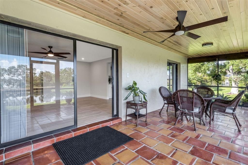 Dining room, Interior, Recessed Lighting, Wooden Ceilings