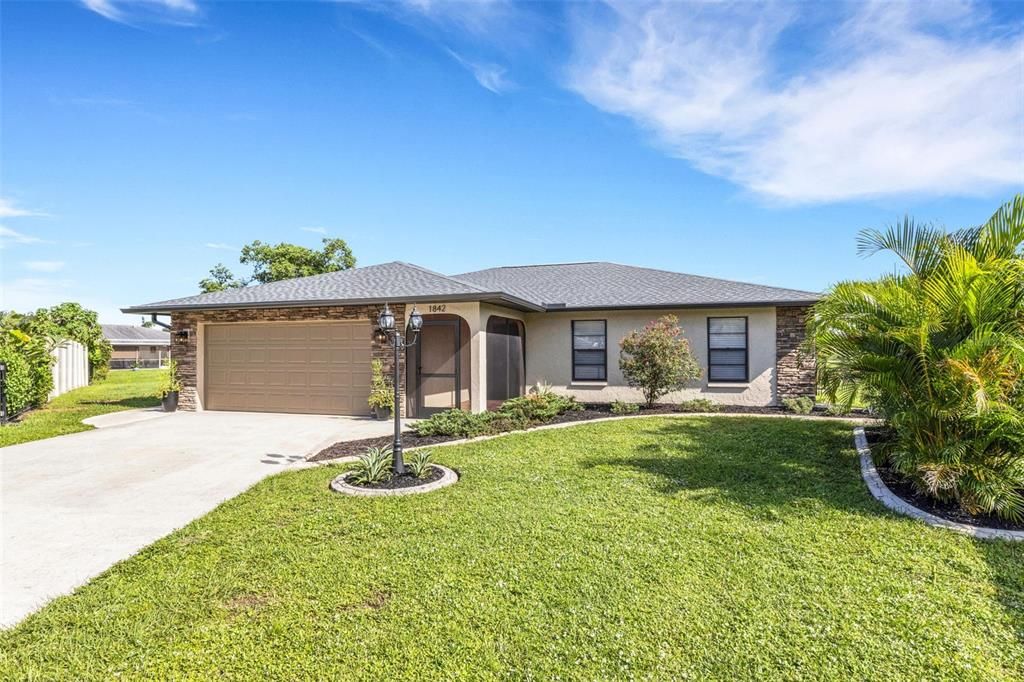 Attached, Backyard, Exterior, Facade, Ranch