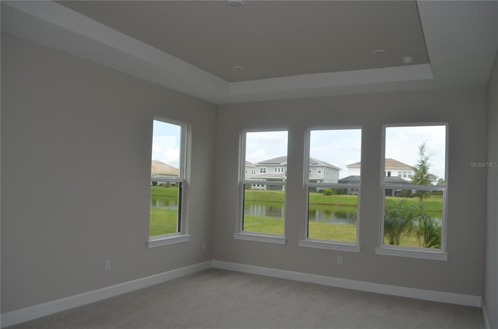 Empty room, Interior, Water
