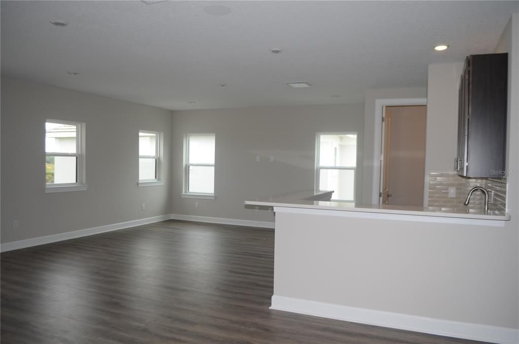 Empty room, Interior, Recessed Lighting, Wood Texture Flooring