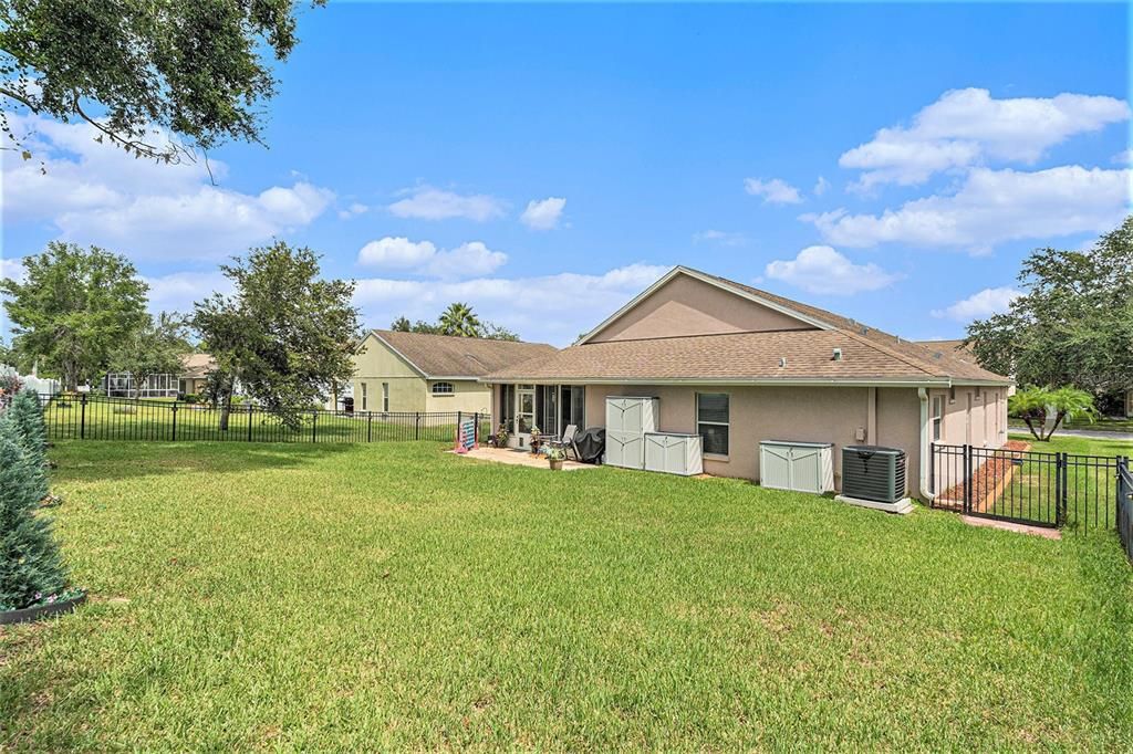 Backyard, Exterior