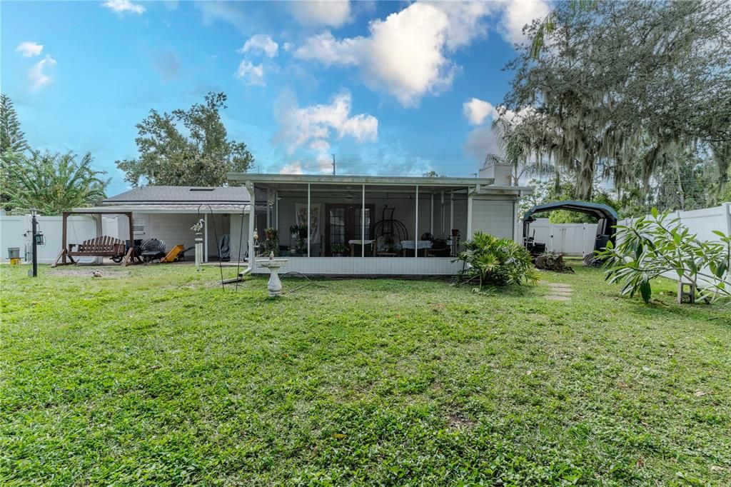 Backyard, Exterior