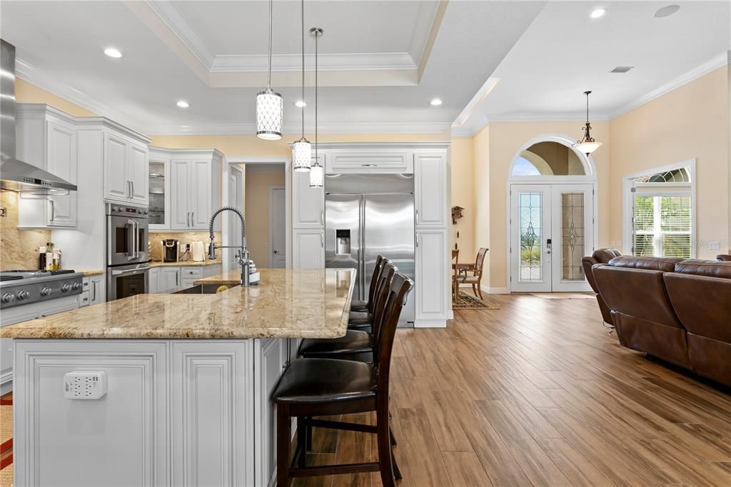 Interior, Kitchen, Living room, Pendant Lights, Recessed Lighting, Stainless Steel Appliances, Wood Texture Flooring