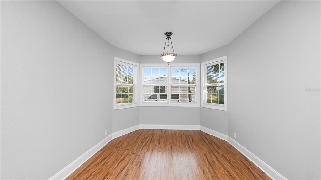 Empty room, Interior, Pendant Lights, Wood Texture Flooring