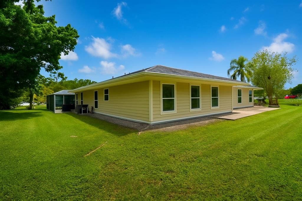 Backyard, Exterior