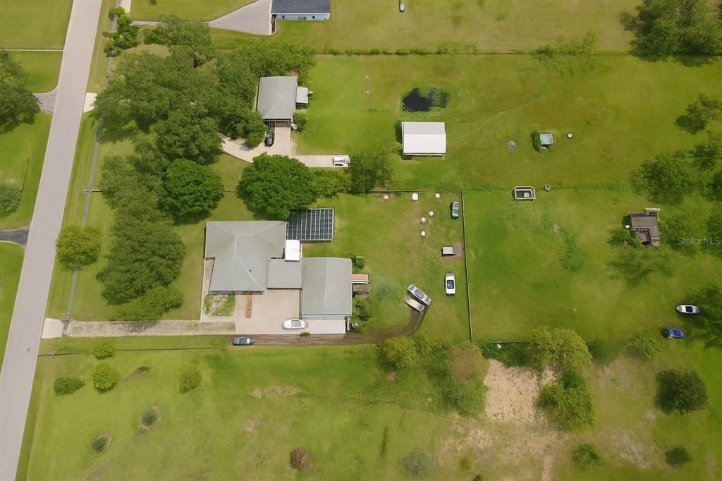 Exterior, Drone