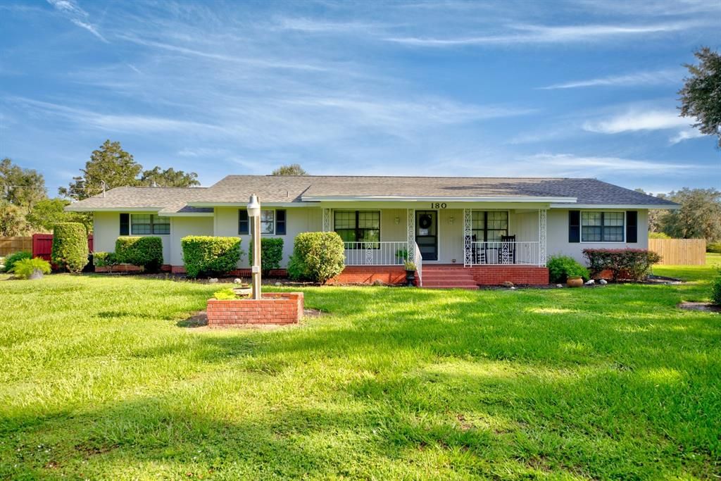 Backyard, Exterior, Facade, Ranch