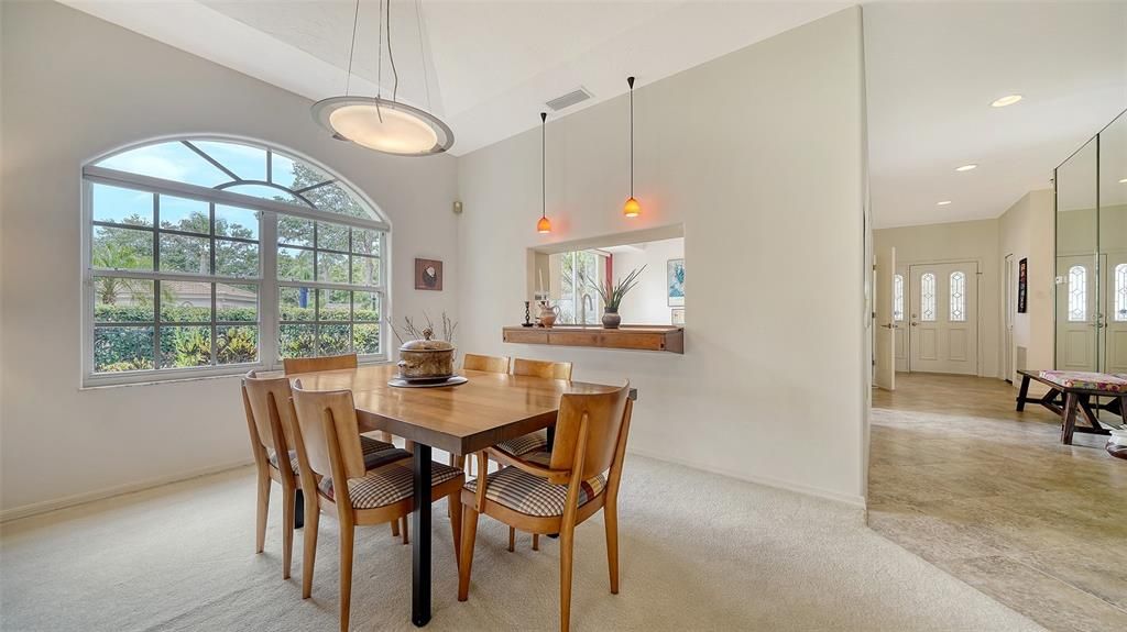 Dining room, Interior, Pendant Lights, Recessed Lighting
