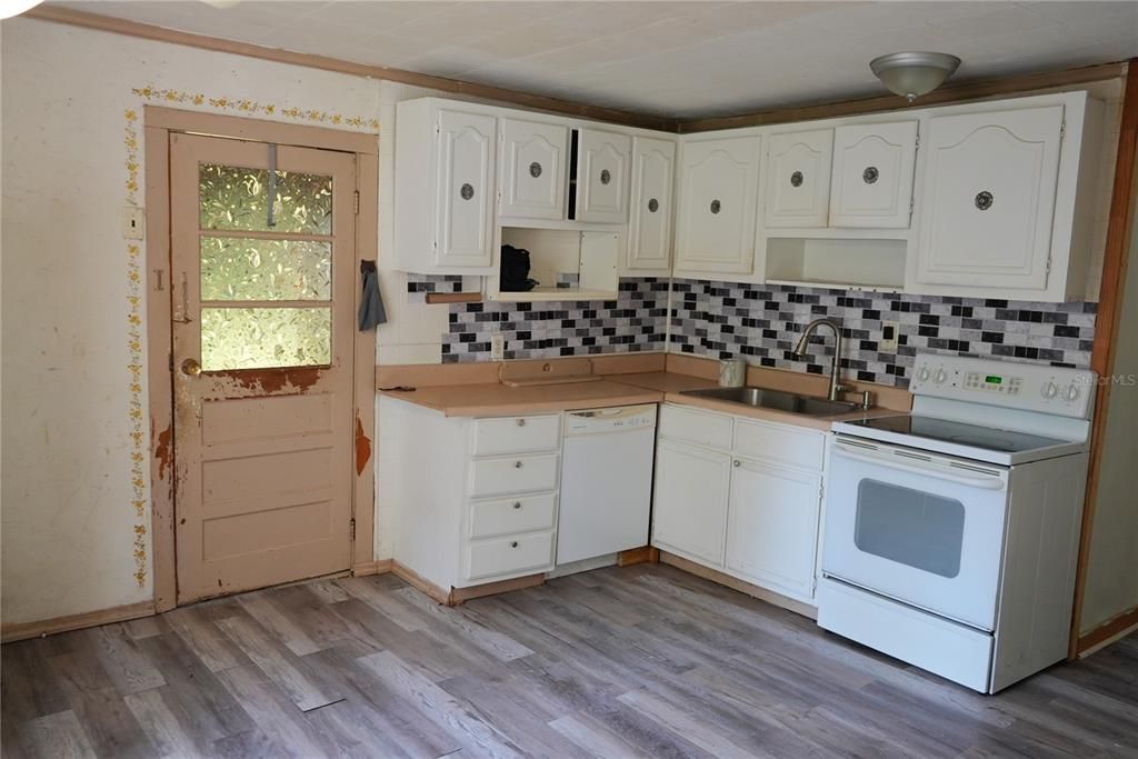 Interior, Kitchen, Wood Texture Flooring
