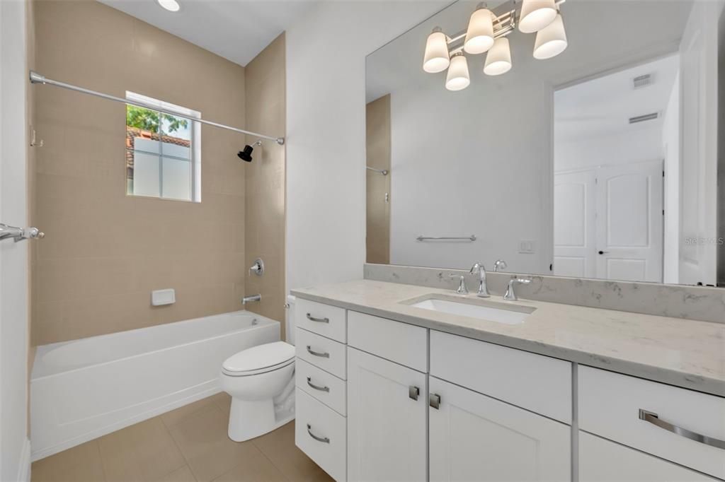 Bathroom, Interior, Recessed Lighting