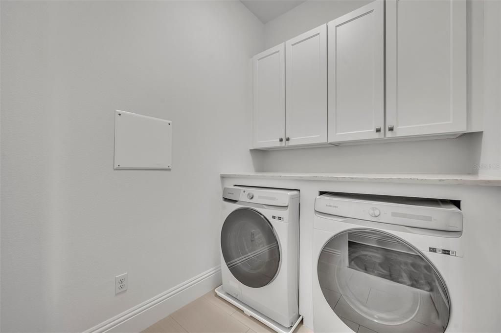 Interior, Washer