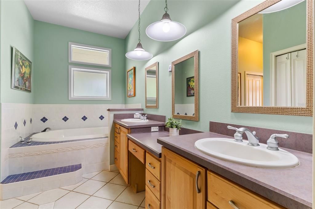 Bathroom, Dual Sink Vanities, Interior, Pendant Lights