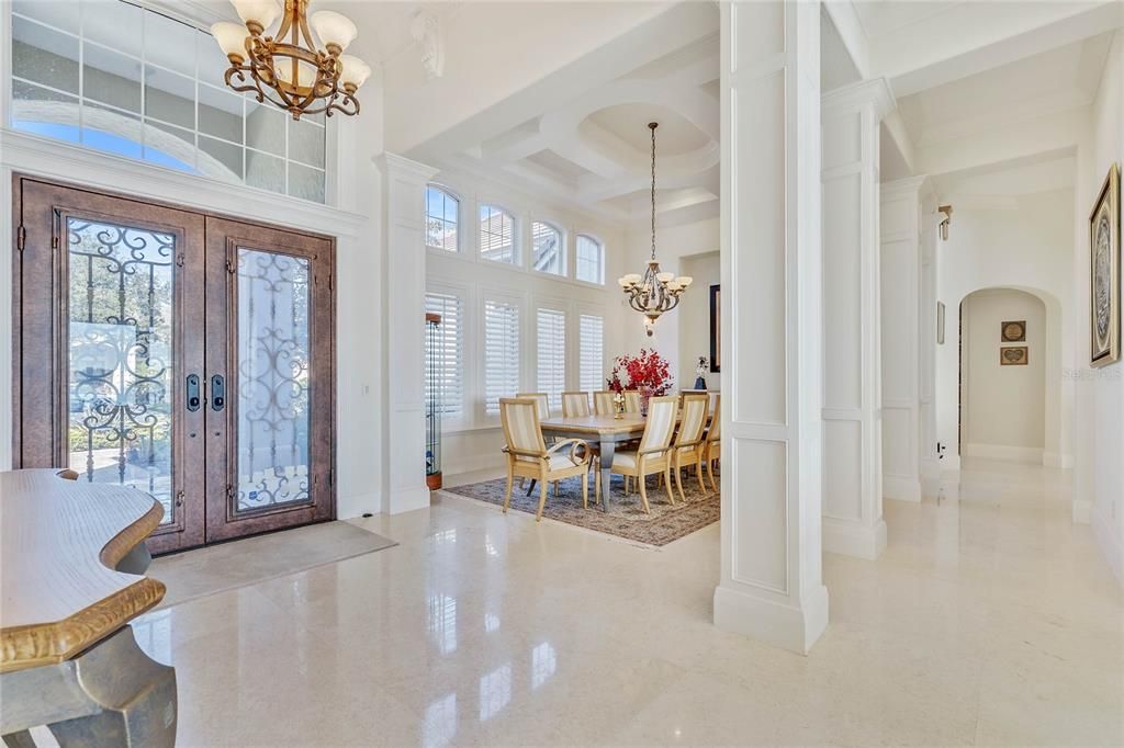 Chandelier, Dining room, Interior