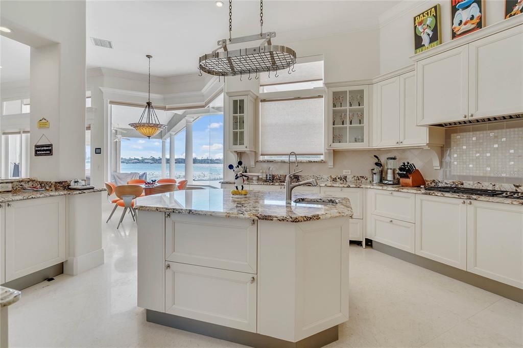 Dining room, Interior, Kitchen, Pendant Lights, Recessed Lighting, Water