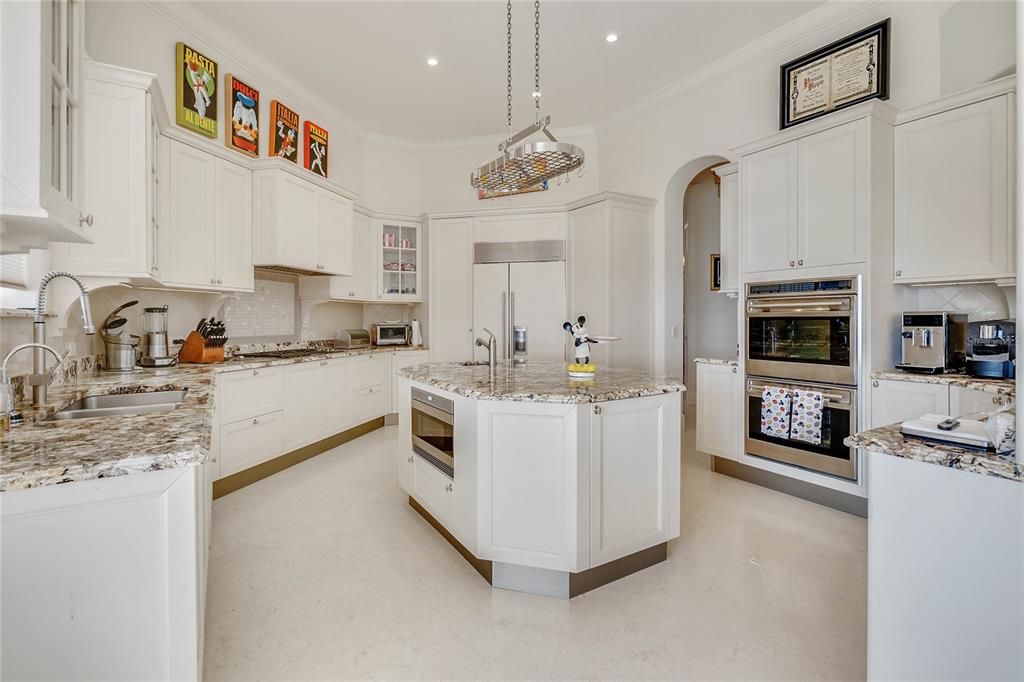 Interior, Kitchen, Pendant Lights, Recessed Lighting