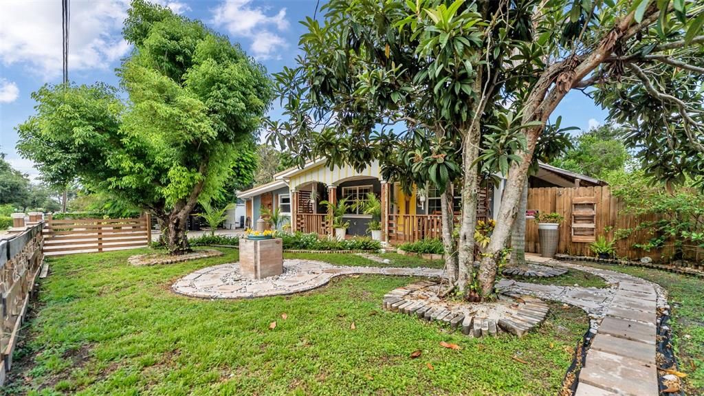 Backyard, Exterior