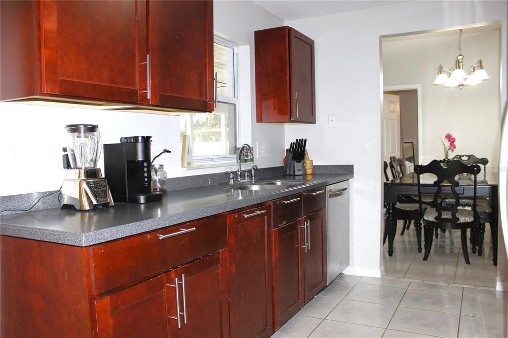 Chandelier, Dining room, Interior, Kitchen