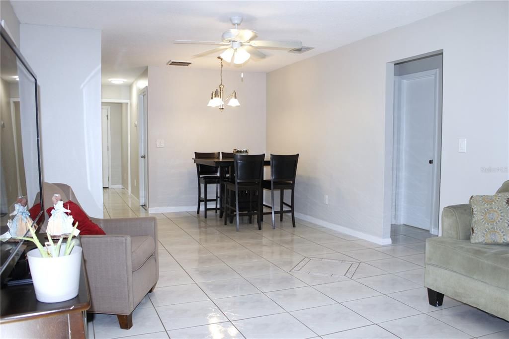 Dining room, Interior, Pendant Lights