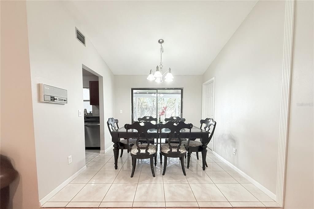 Chandelier, Dining room, Interior